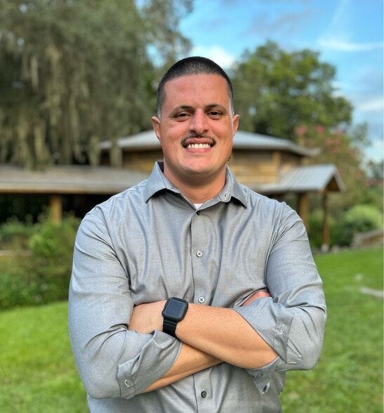 Land Listing Agent Photo