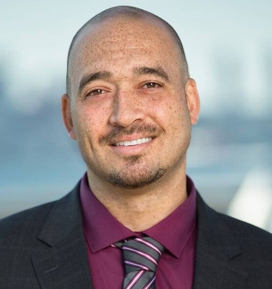 Land Listing Agent Photo