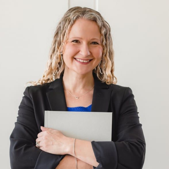 Land Listing Agent Photo