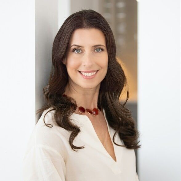 Land Listing Agent Photo