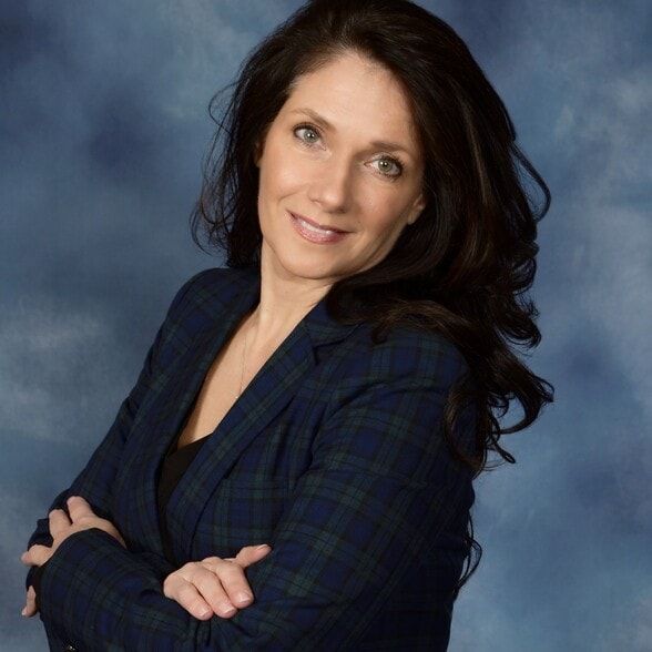 Land Listing Agent Photo