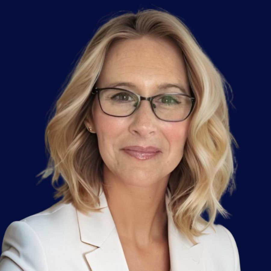 Land Listing Agent Photo