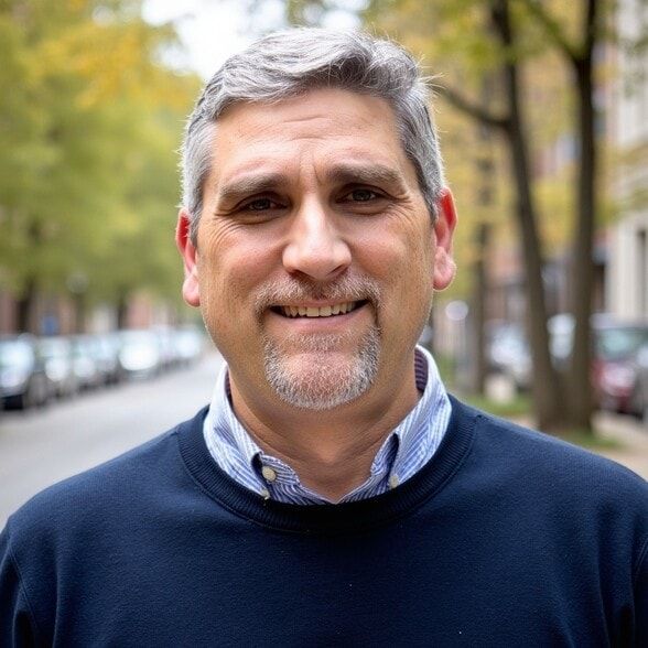 Land Listing Agent Photo