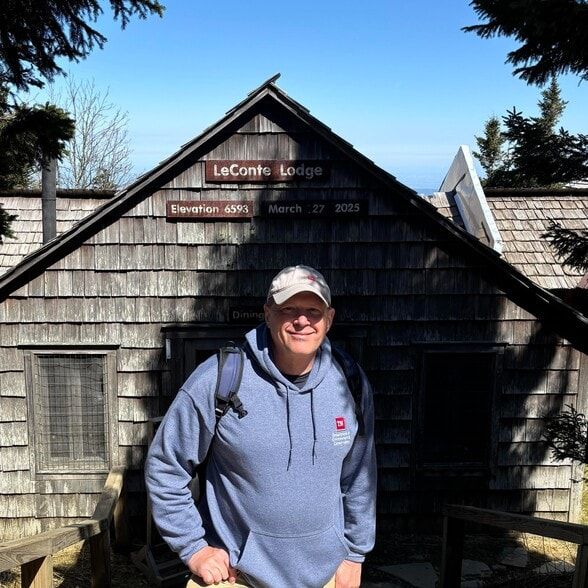 Land Listing Agent Photo