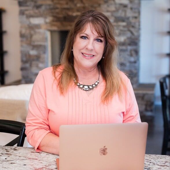 Land Listing Agent Photo