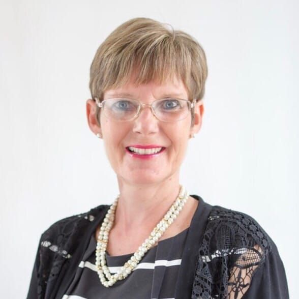 Land Listing Agent Photo