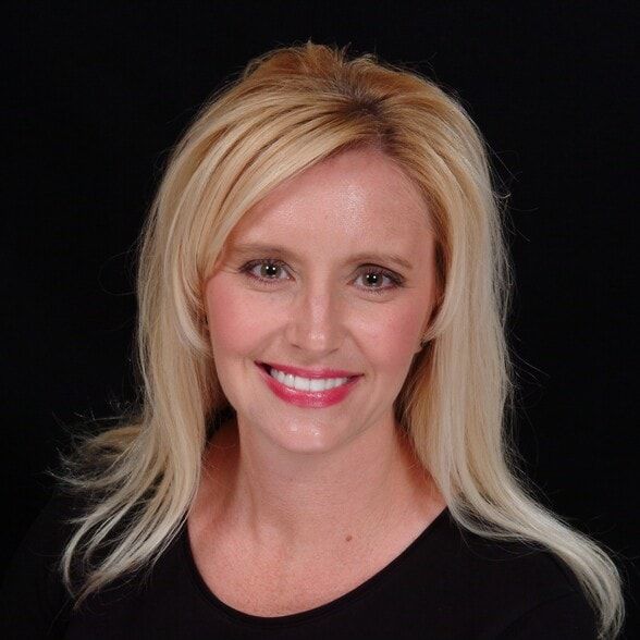 Land Listing Agent Photo