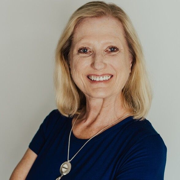 Land Listing Agent Photo