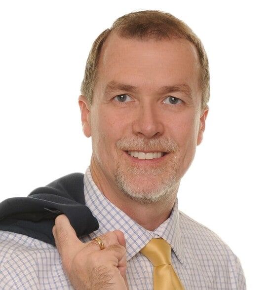 Land Listing Agent Photo