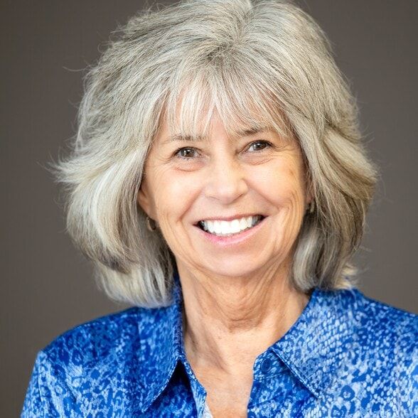 Land Listing Agent Photo