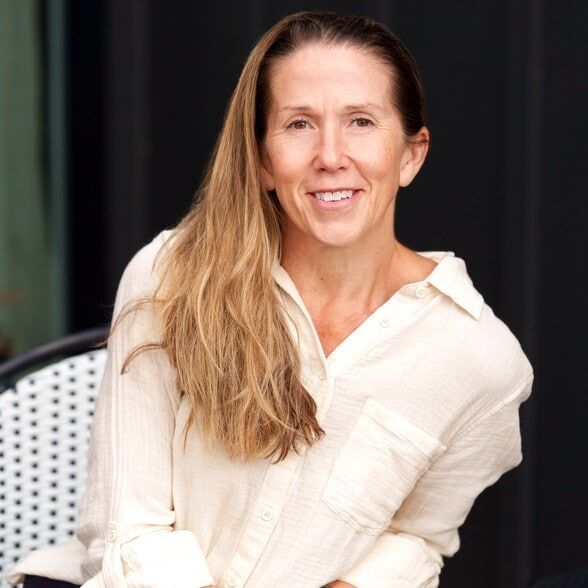 Land Listing Agent Photo