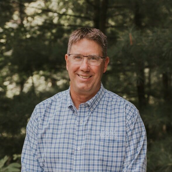 Land Listing Agent Photo