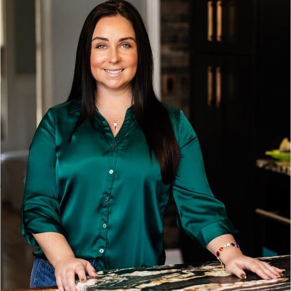 Land Listing Agent Photo