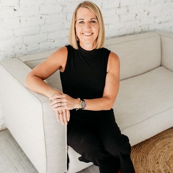 Land Listing Agent Photo