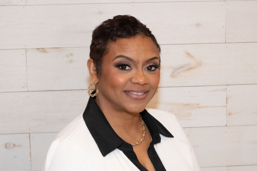 Land Listing Agent Photo