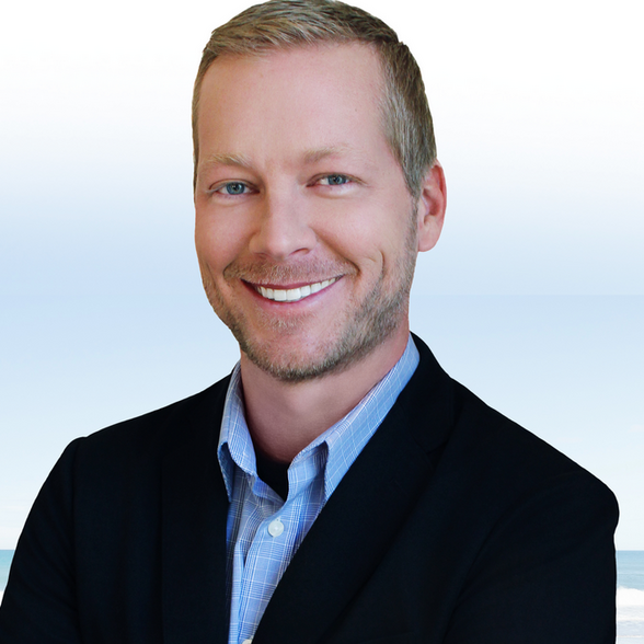 Land Listing Agent Photo