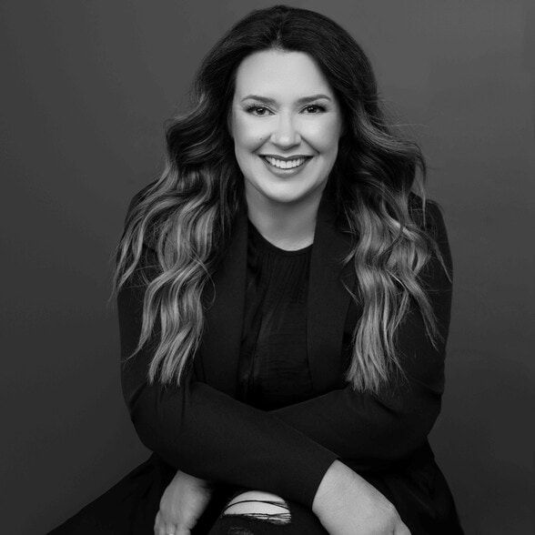 Land Listing Agent Photo