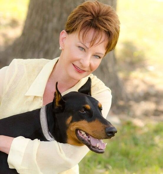 Land Listing Agent Photo