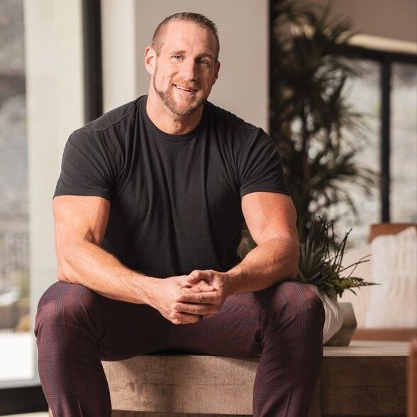 Land Listing Agent Photo