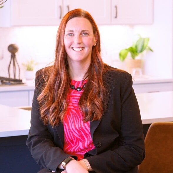 Land Listing Agent Photo