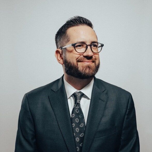 Land Listing Agent Photo