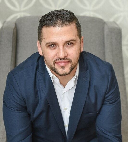 Land Listing Agent Photo