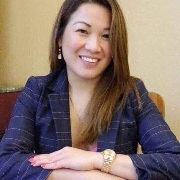 Land Listing Agent Photo