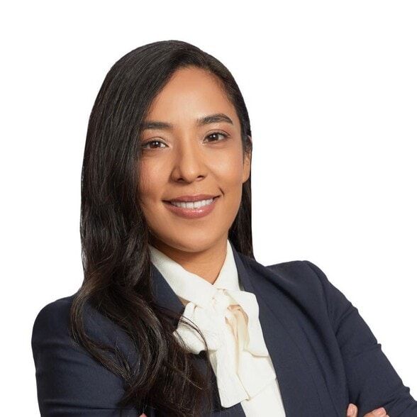 Land Listing Agent Photo