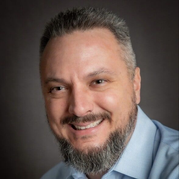 Land Listing Agent Photo