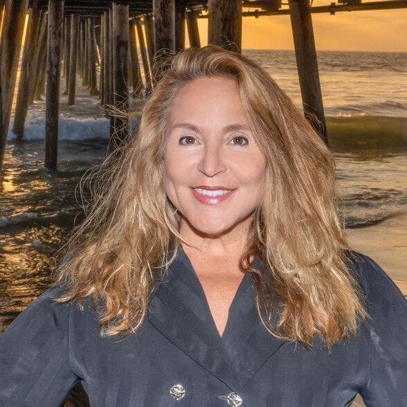 Land Listing Agent Photo