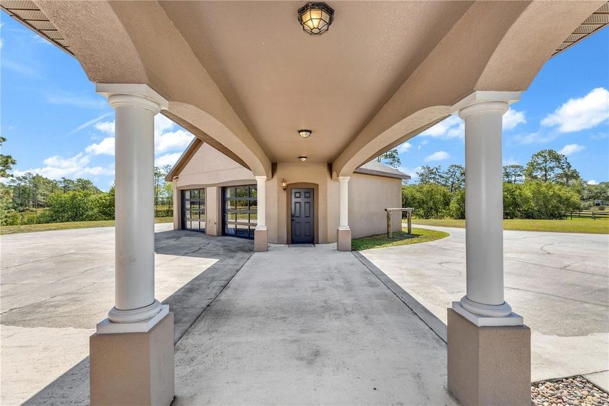 Land Listing Agent Photo