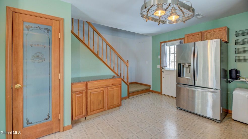 Land Listing Agent Photo