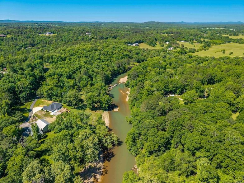 Land Listing Agent Photo