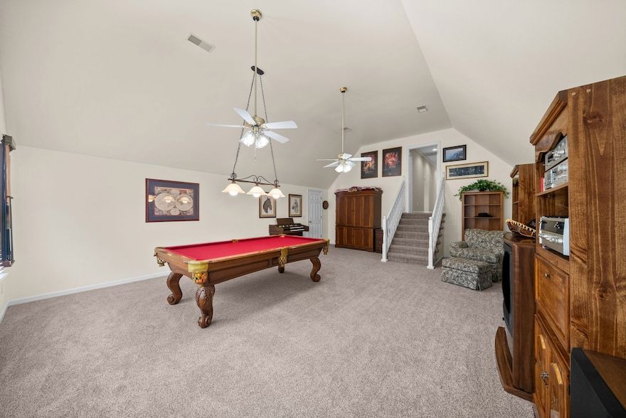 Land Listing Agent Photo