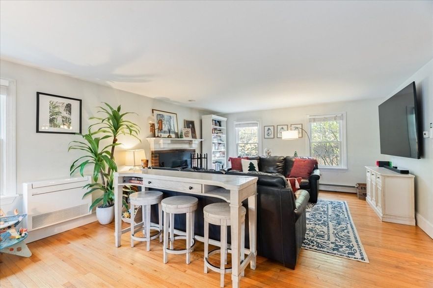 Land Listing Agent Photo