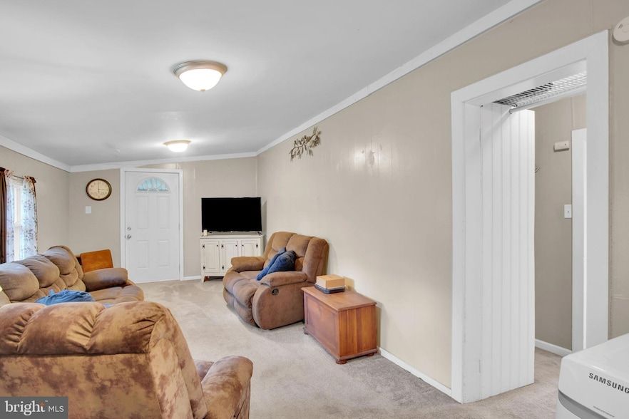 Land Listing Agent Photo