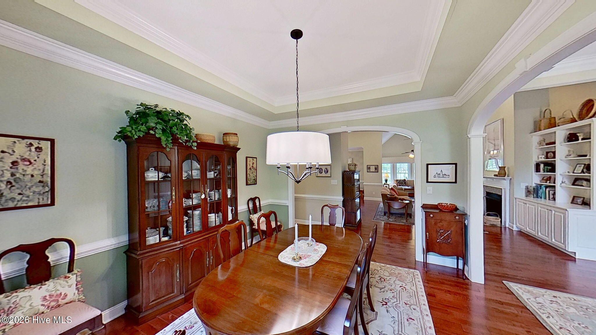 Land Listing Agent Photo