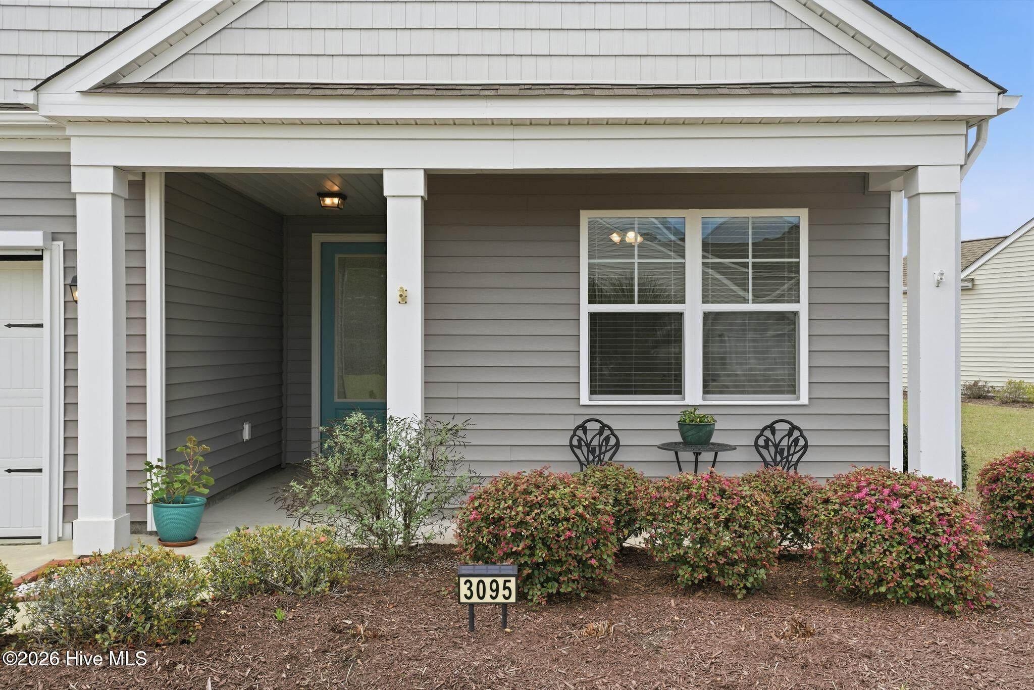 Land Listing Agent Photo