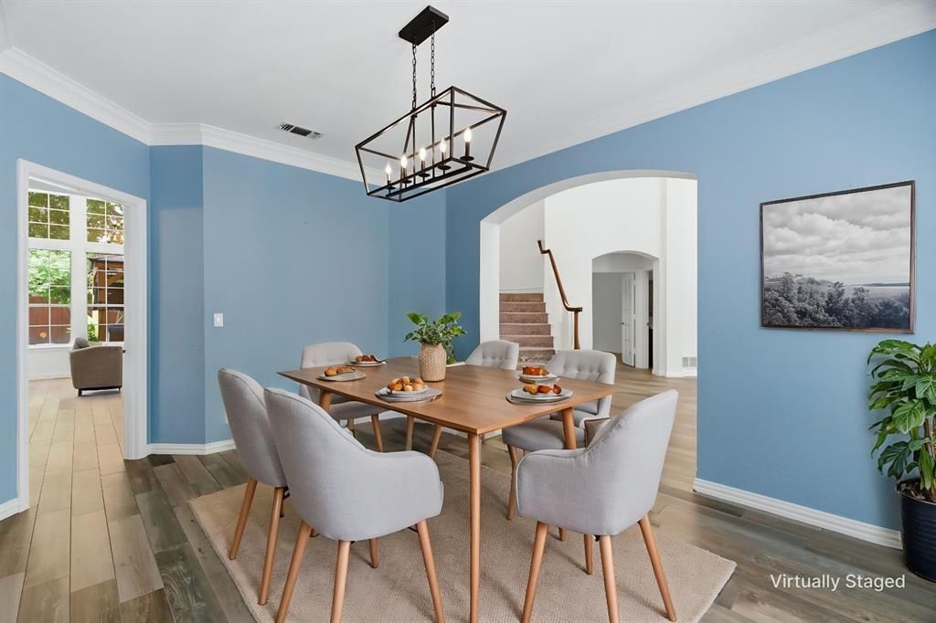 Land Listing Agent Photo