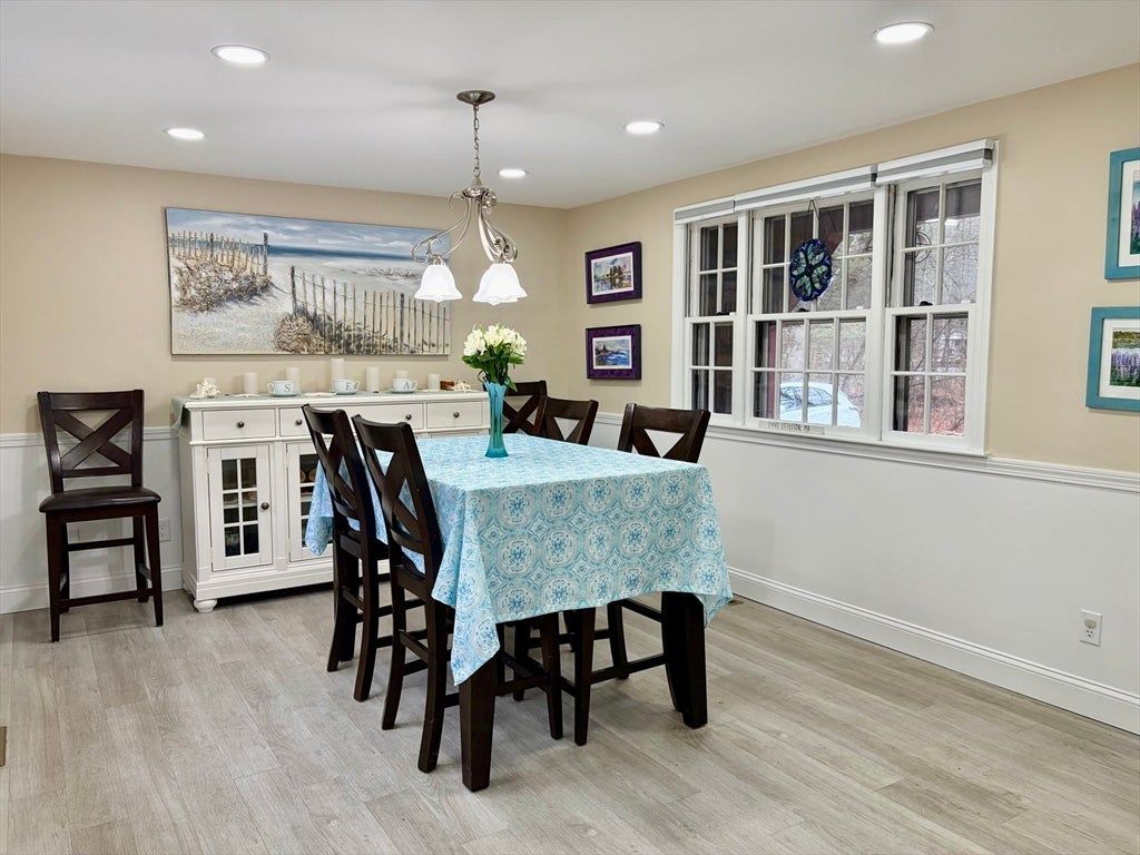Land Listing Agent Photo