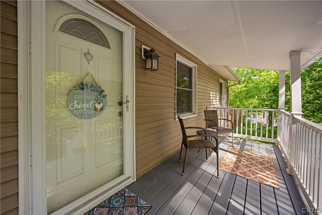 Land Listing Agent Photo