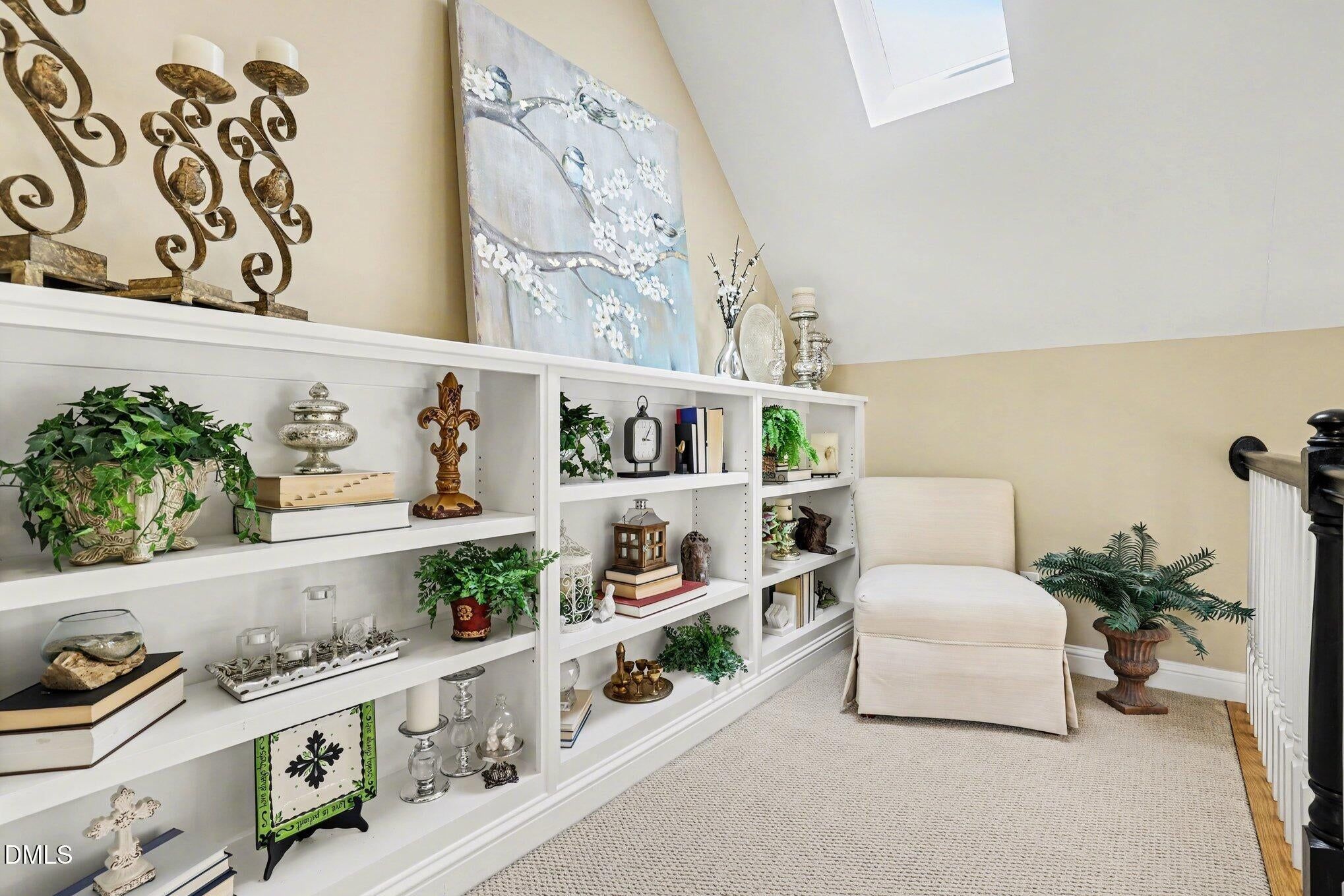Land Listing Agent Photo