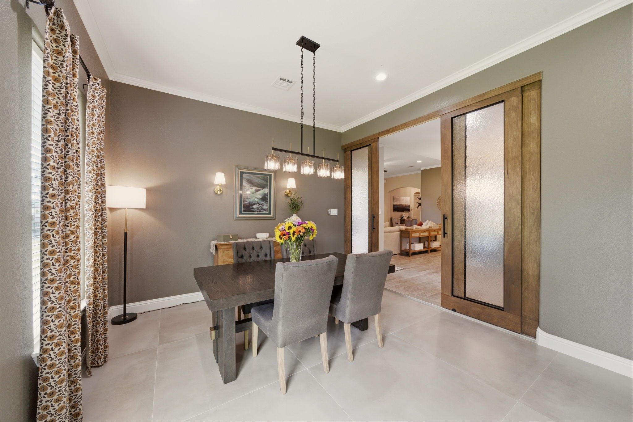Land Listing Agent Photo