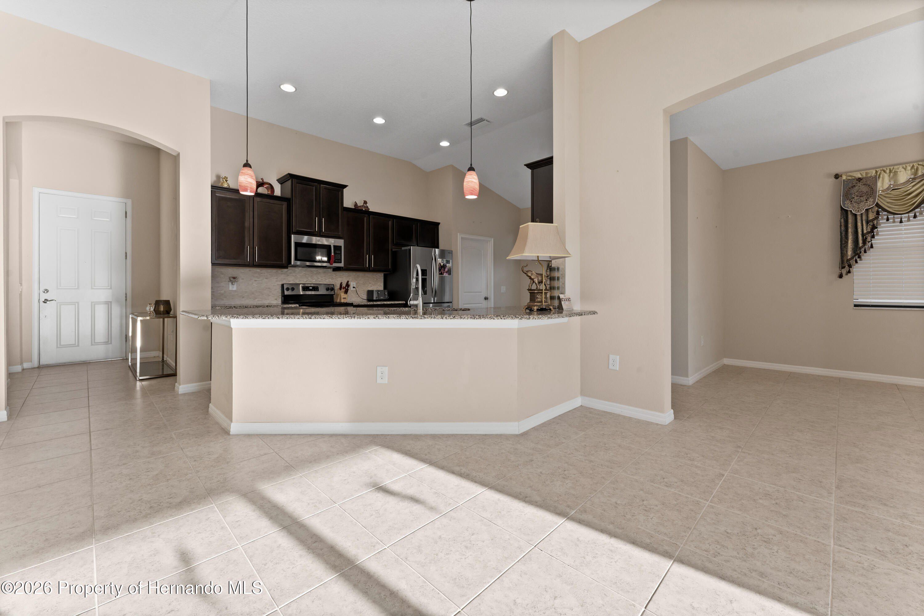 Land Listing Agent Photo