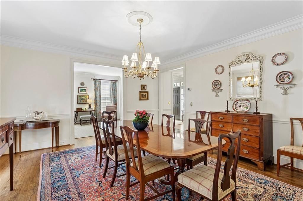 Land Listing Agent Photo