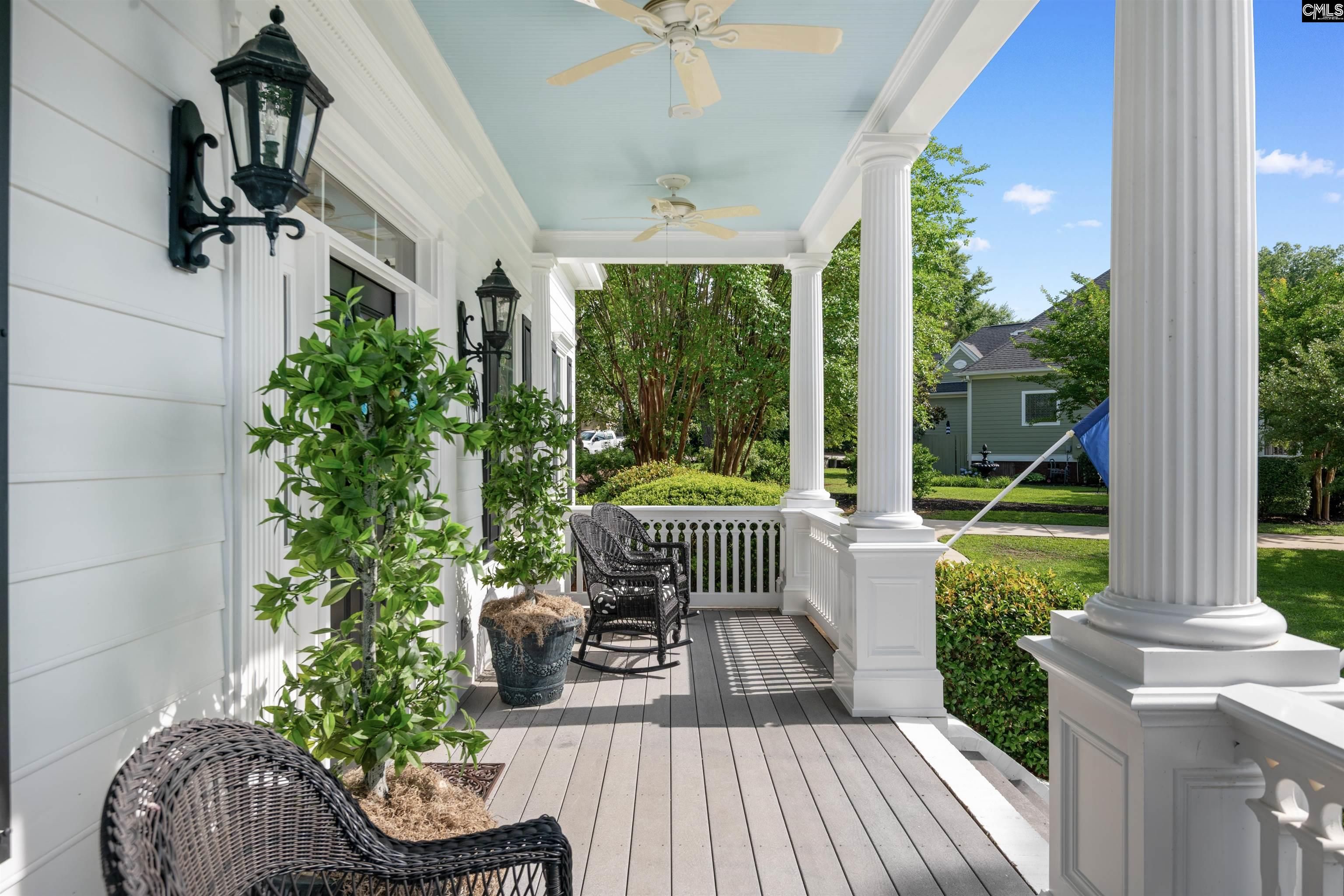 Land Listing Agent Photo