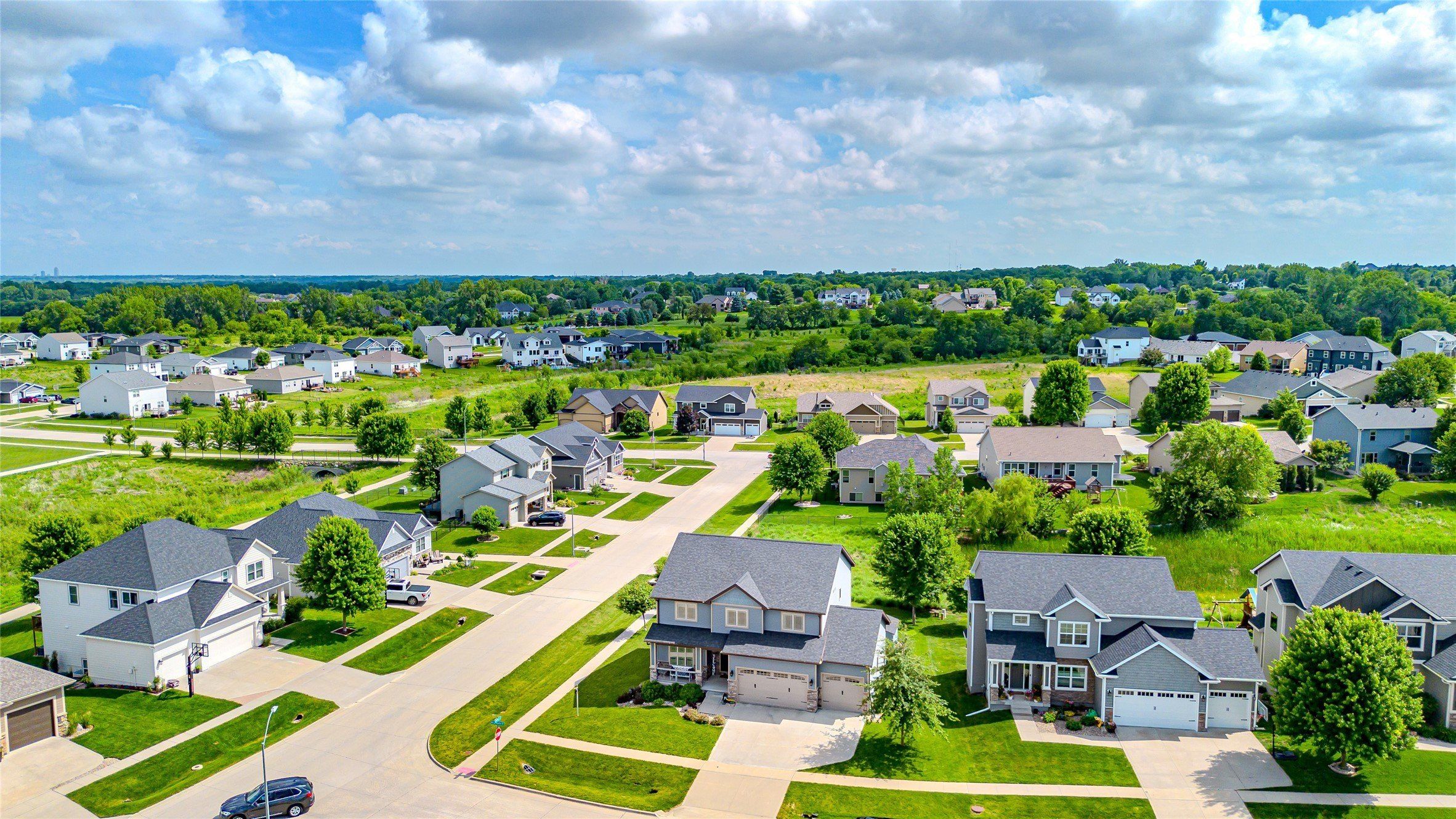 Land Listing Agent Photo