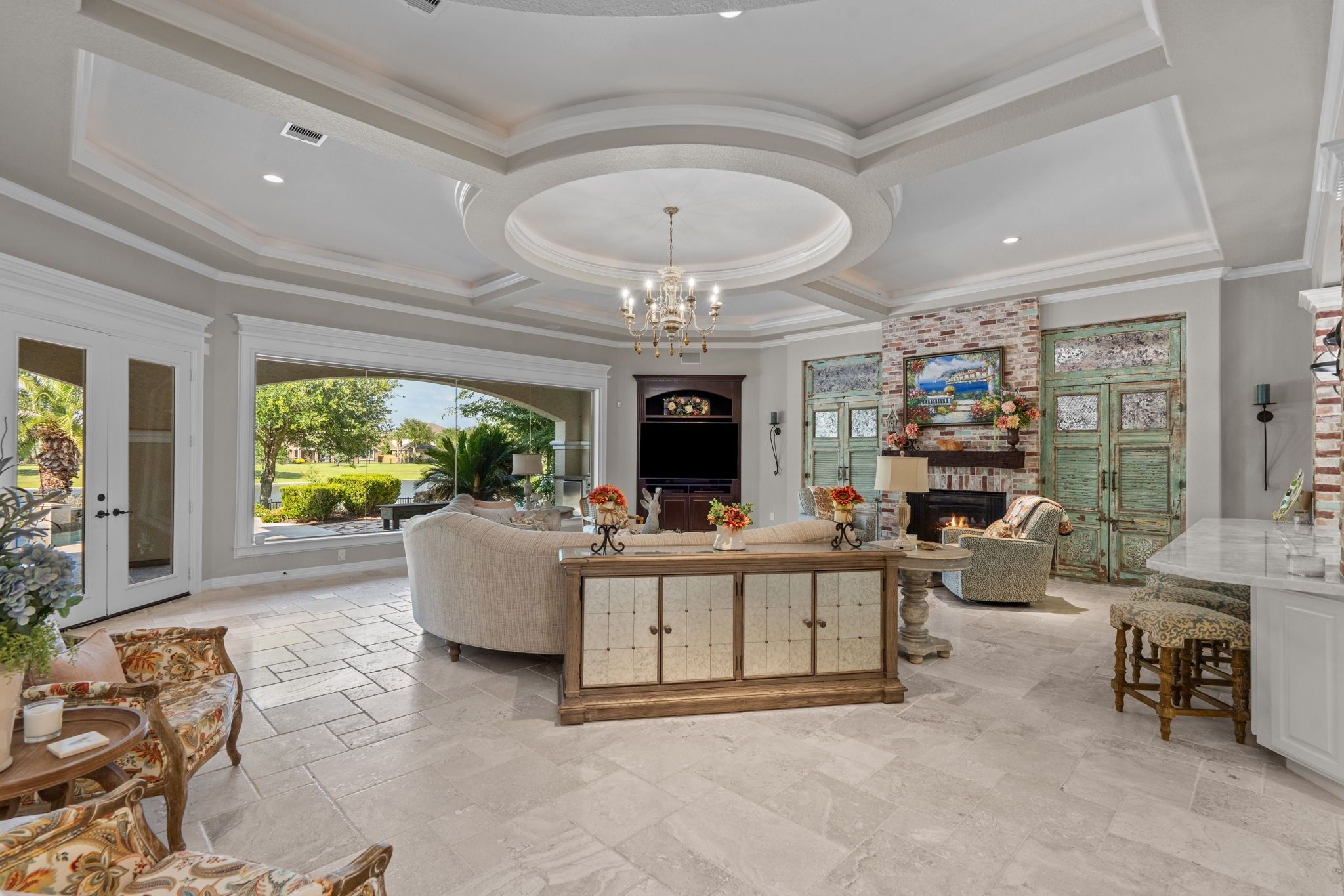 Land Listing Agent Photo