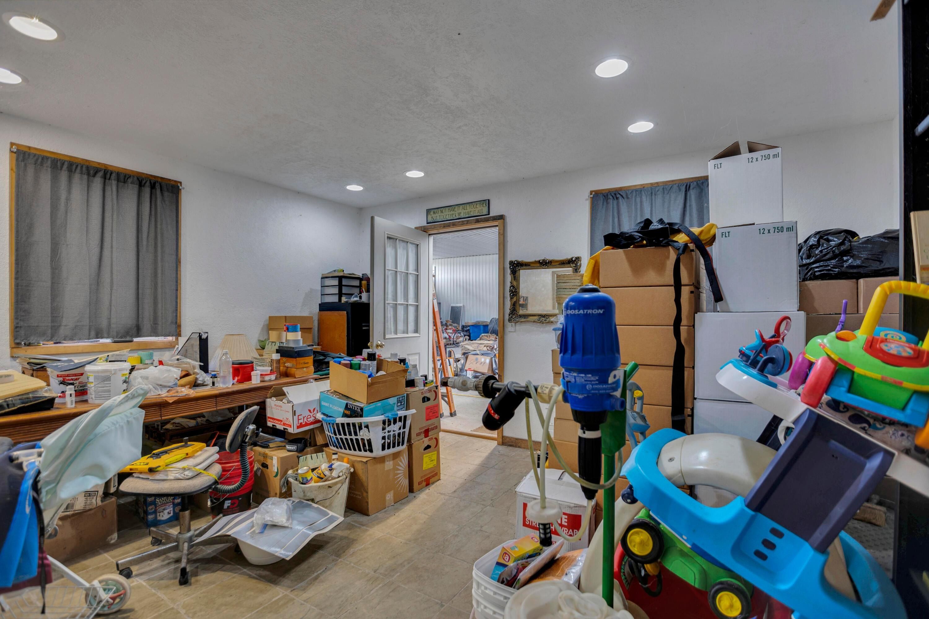 Land Listing Agent Photo