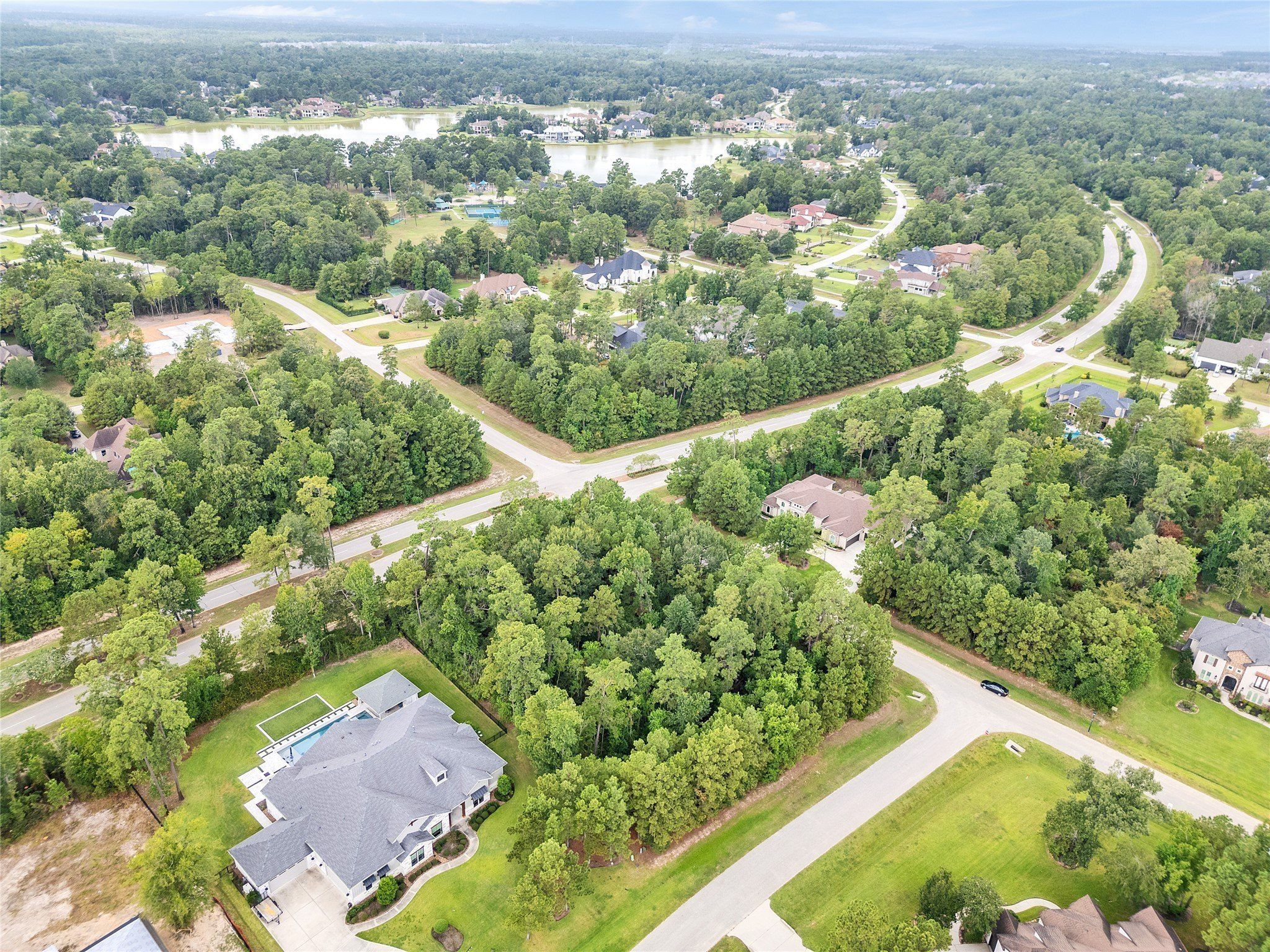Land Listing Agent Photo